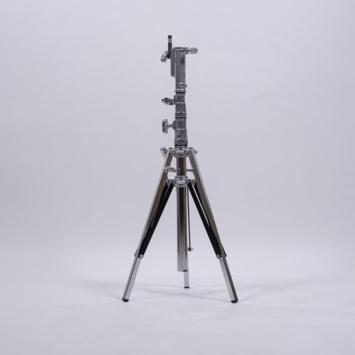 s025.low_.boy_.2.riser_.1