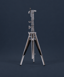 Low Boy 2 Riser lighting stand for film production